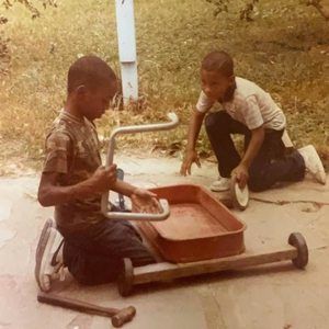 Meet your Posher, Eric